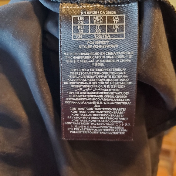 Guess lace/velvet button down shirt - Picture 6 of 7